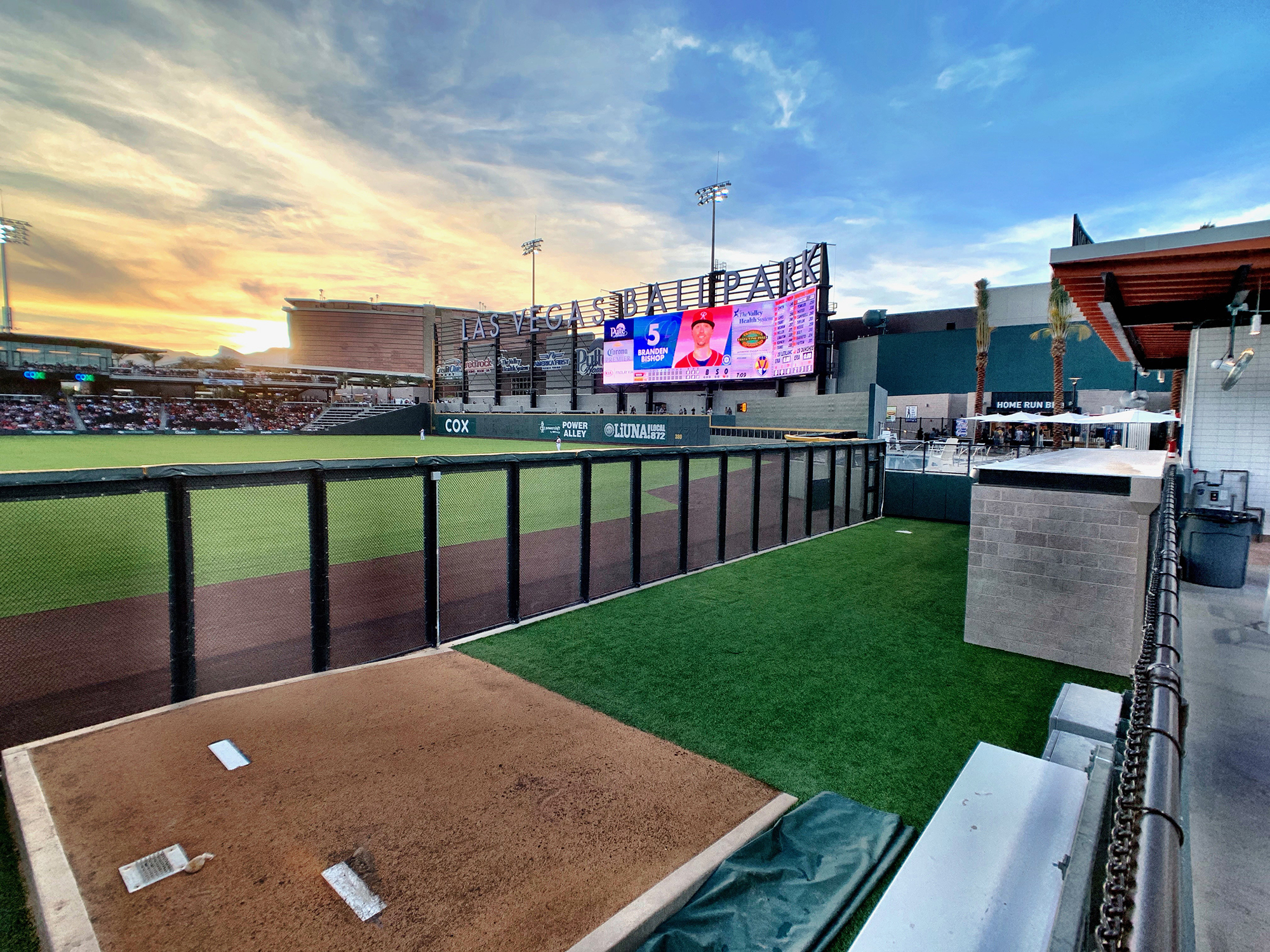 Las Vegas Aviators on X: Have you experienced an Aviators game from a  Party Deck? With a beautiful view of the ballpark AND the Las Vegas Strip,  you can enjoy this exclusive