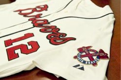 braves uniforms today