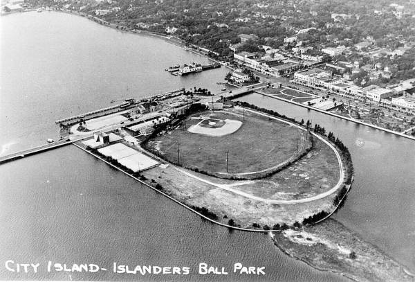 City Island Ballpark, 1940